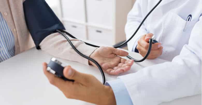 Cuatro lugares para obtener ofertas en Causas hipertensión